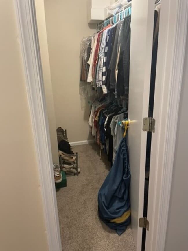 Building Photo - Bristol Commons