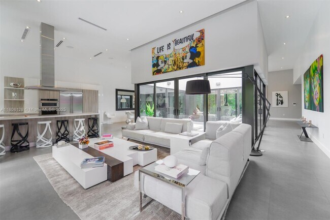 Building Photo - 7940 SW 58th Ct