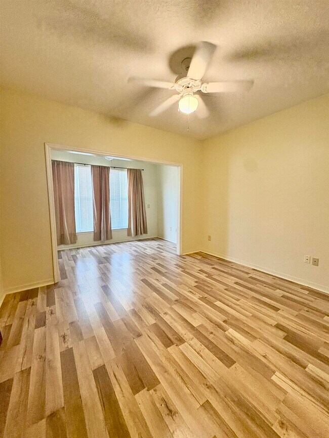 Building Photo - 25113 Harbour Vista Cir