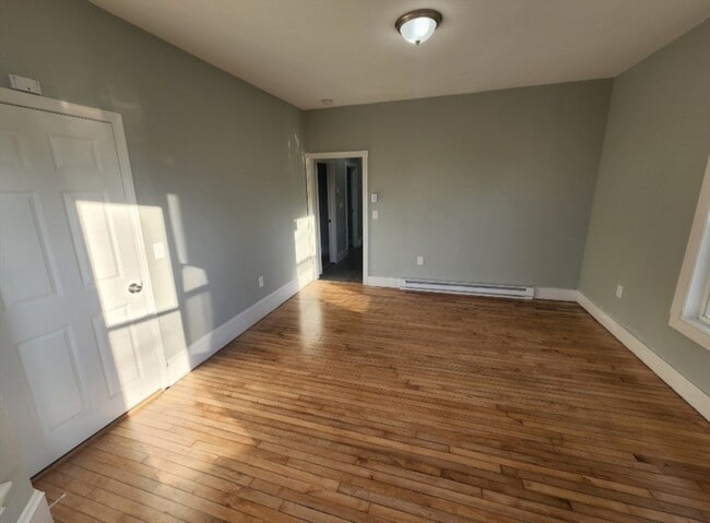 Building Photo - 91 E Ashland St