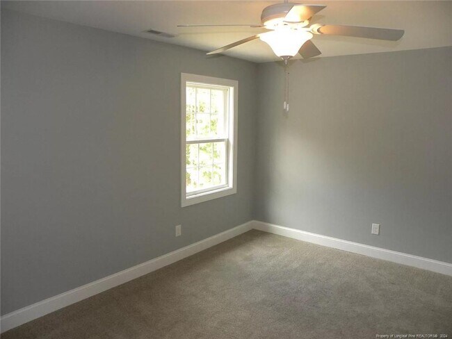 Building Photo - 149 Union Church Rd