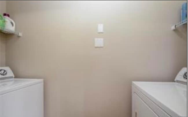 Building Photo - Furnished 3 bed, 3 bath Houndstooth Condo available Fall 26