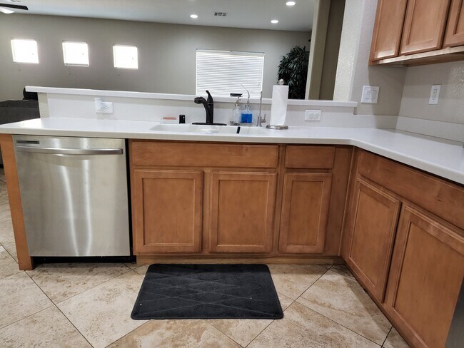 Building Photo - 3091 Tara Murphy Dr