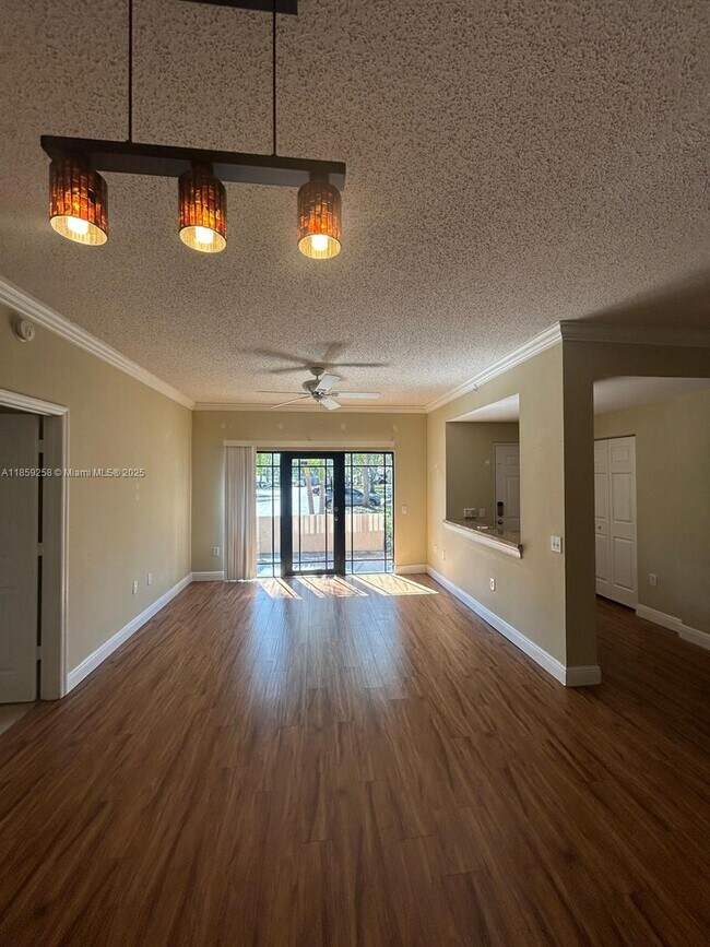 Building Photo - 2809 Amalei Dr