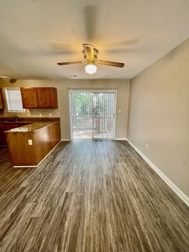 Building Photo - Charming ranch-style 2 Bedroom 1 Bath home in Pineville offering comfortable single-level living.