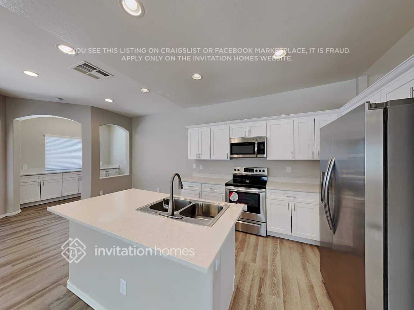 Building Photo - 41157 W Cielo Ln