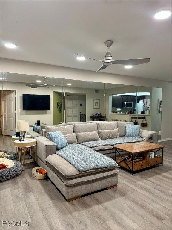 Building Photo - 28260 Pine Haven Way