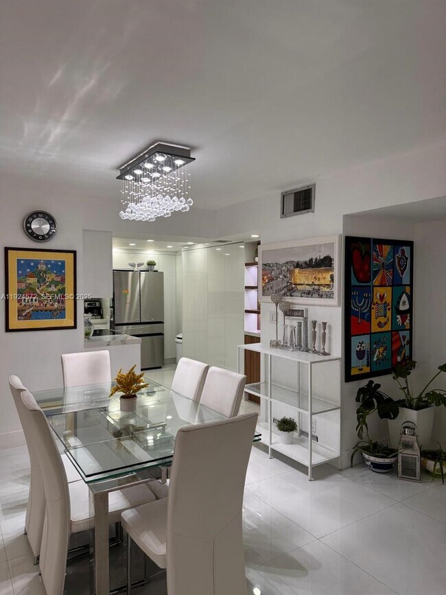 Building Photo - 3800 S Ocean Dr