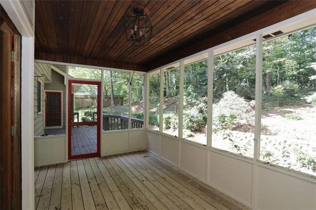 Building Photo - 3741 Bays Ferry Way