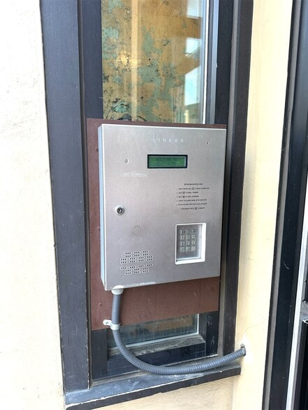 Super Secure - 1432 Race St