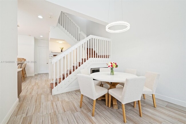 Building Photo - 622 SW 147th Ter