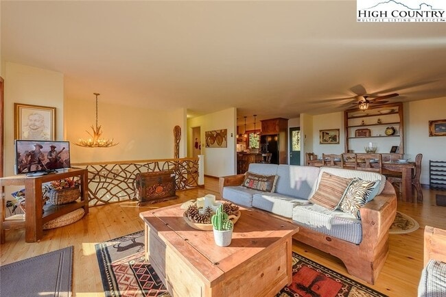 Building Photo - 1776 Beech Mountain Pkwy