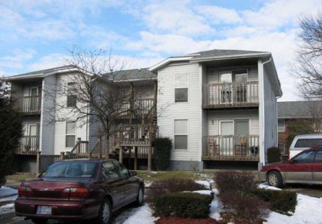 Building Photo - Cedar Creek Apartments