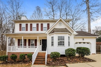 Building Photo - 124 Hocutt Dr