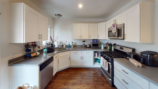 Building Photo - Steps to SDSU!