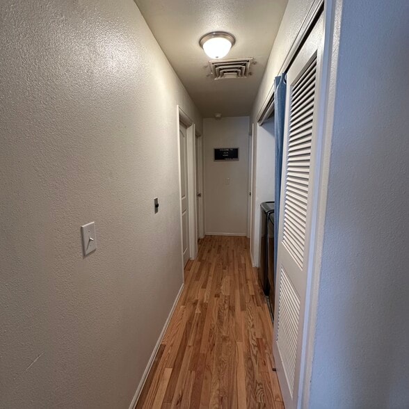 Building Photo - 3235 Downey Cir E