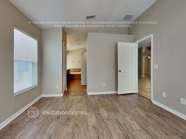 Building Photo - 7042 Moss Ledge Run