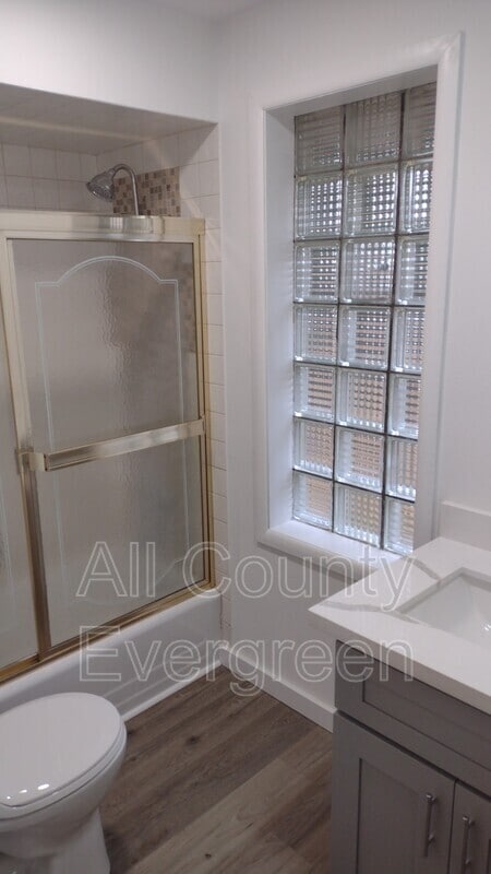 Building Photo - 17224 SE Wax Rd