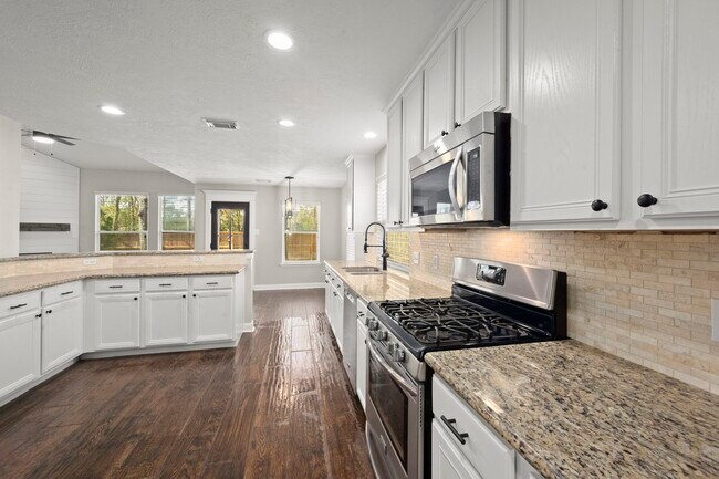 Building Photo - 7 Delta Mill Ct