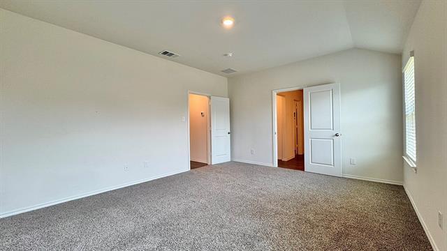 Building Photo - 1420 Stuarts Frst Dr