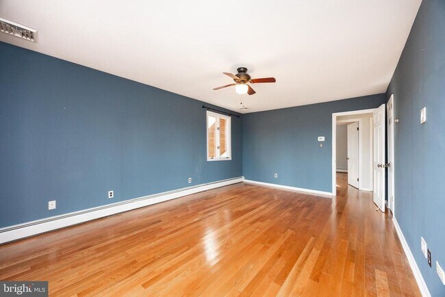 Building Photo - 1104 Tinker Hill Ln