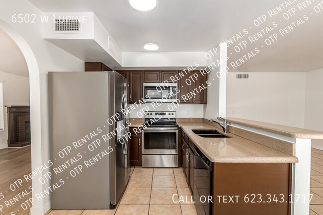 Building Photo - 6502 w Lupine-