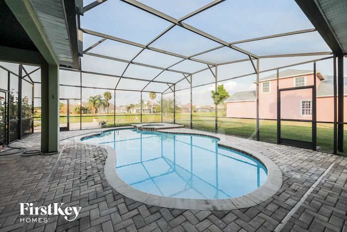 Building Photo - 2241 Tournament Ct