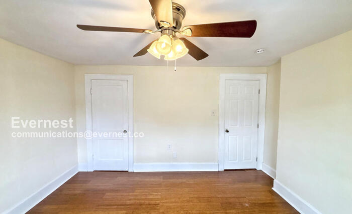 Building Photo - 783 Seymour Ave