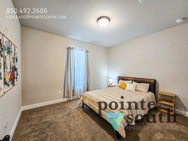 Building Photo - 8881 Bellawood Cir