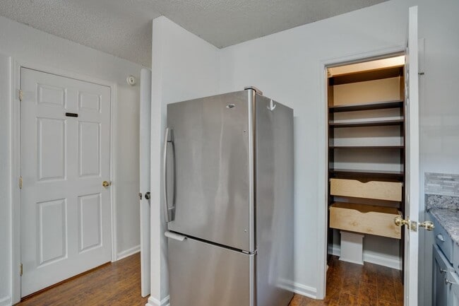 Building Photo - 4187 Silkbay Ct