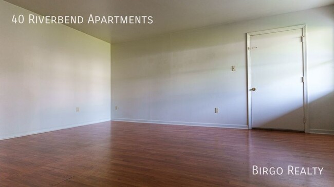 Building Photo - Beautiful 1 Bedroom Apartment- Move in Today!