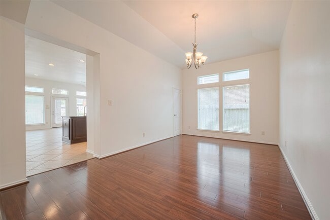 Building Photo - 13315 Peach Orchard Ln