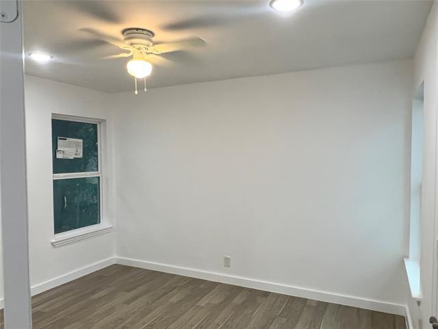 Building Photo - 3909 Carnation Ave