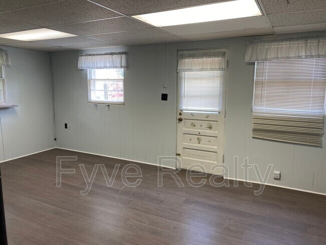Building Photo - 2125 McKay St