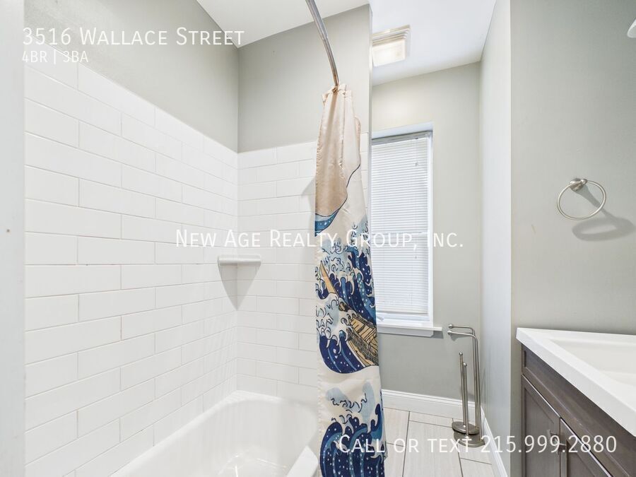 Building Photo - 3516 Wallace St