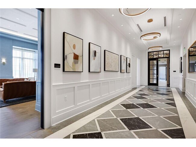 Building Photo - 1111 W River Pkwy