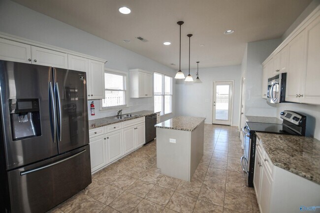 Building Photo - 703 River Landing Blvd SW