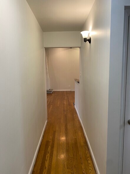 Building Photo - 2215 Ibis Ct