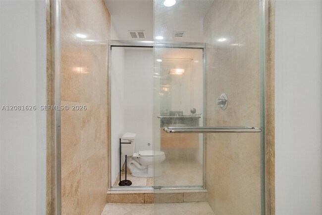 Building Photo - 206 Washington 12