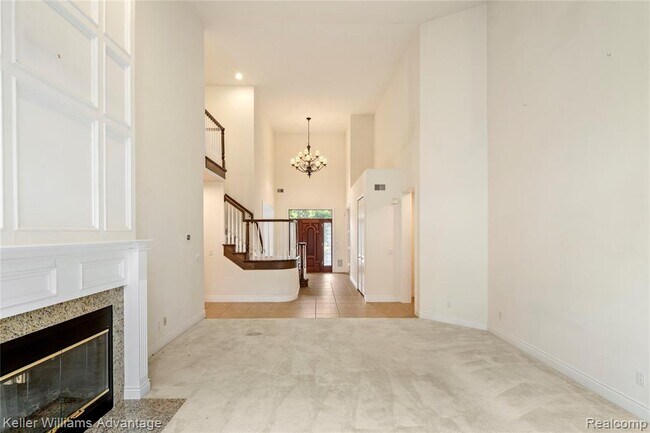 Building Photo - 47611 Manorwood Dr