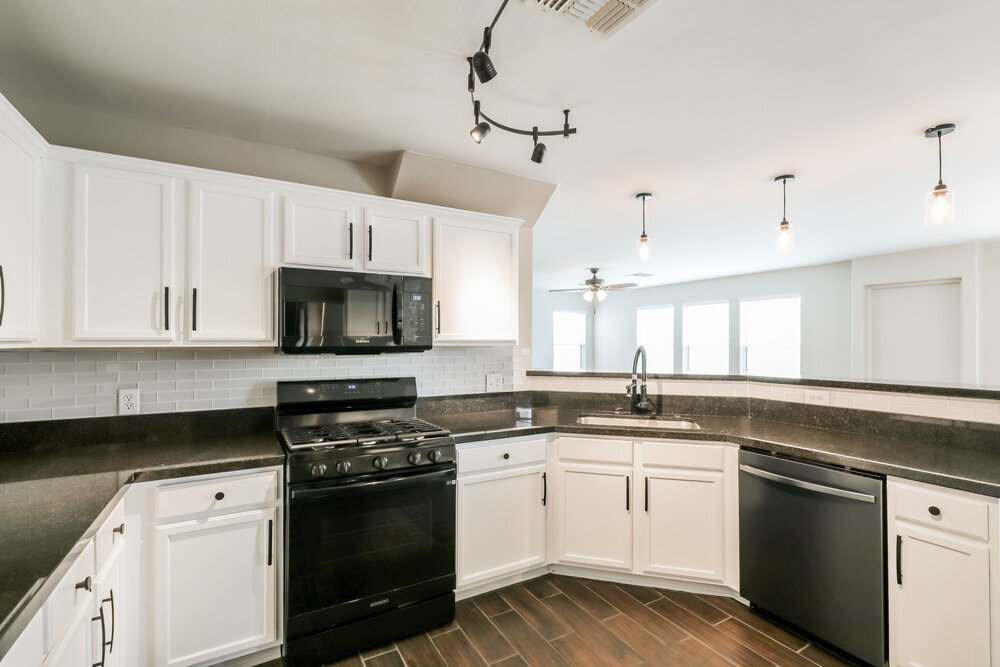 Building Photo - 6907 S Goshawk Dr