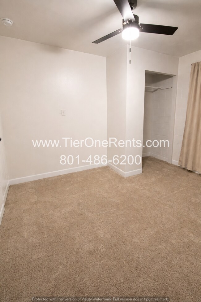 Building Photo - **MOVE IN SPECIAL** Half off first month's rent