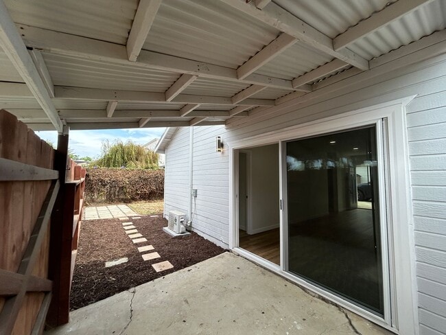 Building Photo - Welcome to your beautifully renovated sing...