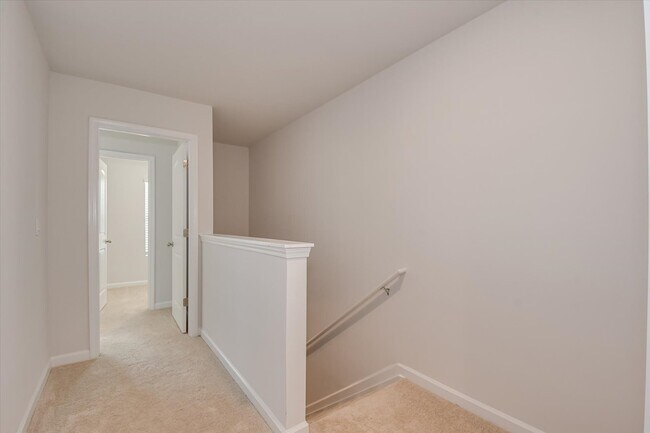 Building Photo - 4315 Newland St