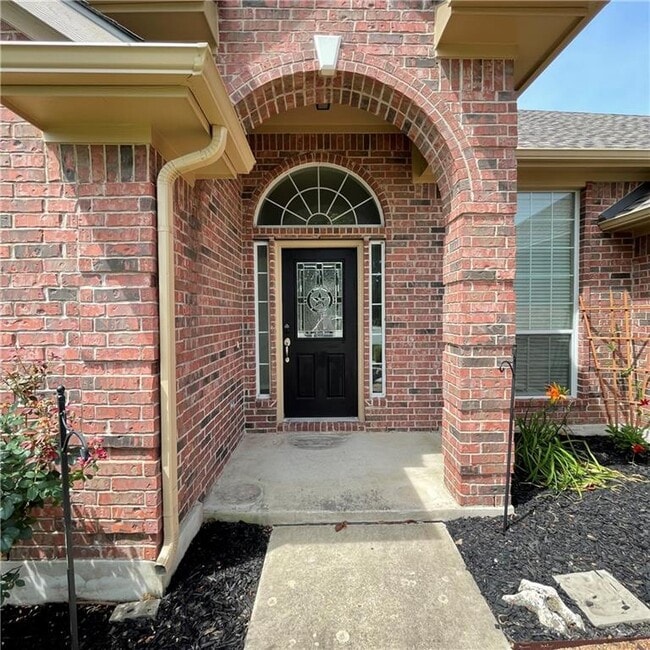 Building Photo - 2605 Shanty Creek Pl