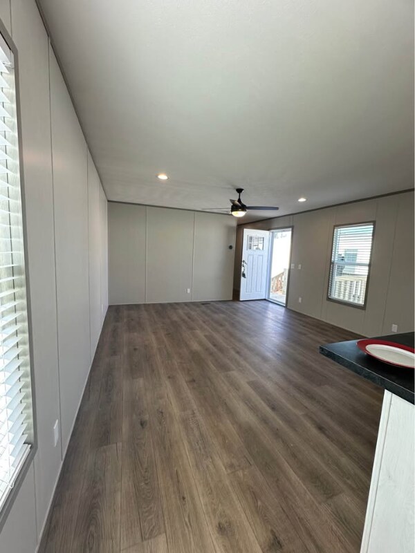 Building Photo - 10301 SE 29th St