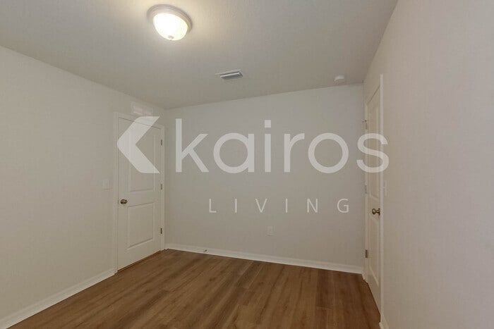 Building Photo - 9119 Aegean Cir