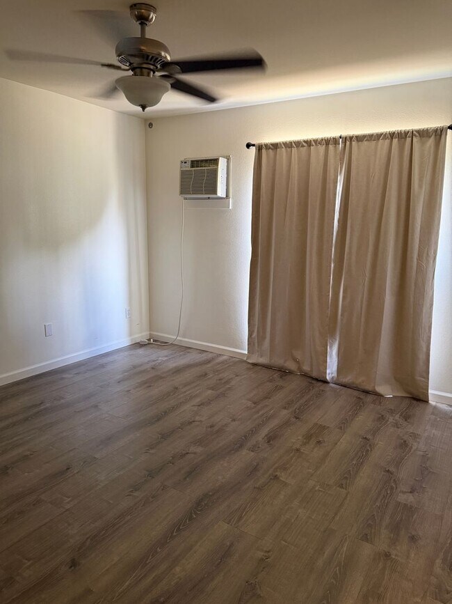 Building Photo - Ground floor 2 bedroom apartment in Wailuku