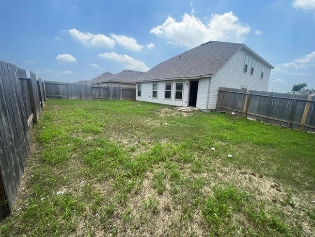 Building Photo - 14550 Breezy Orch Trail