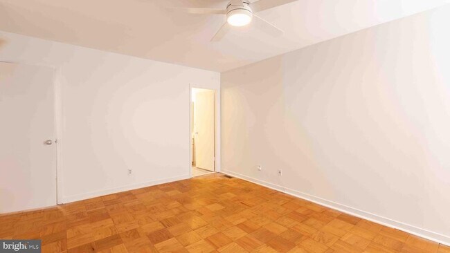 Building Photo - 29 Stonehenge Cir